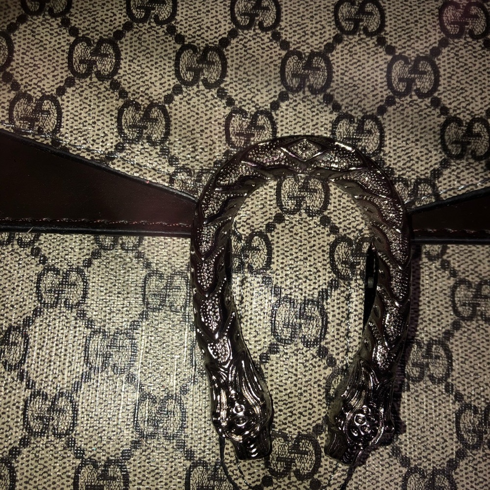 Gucci - Picture 2 of 4